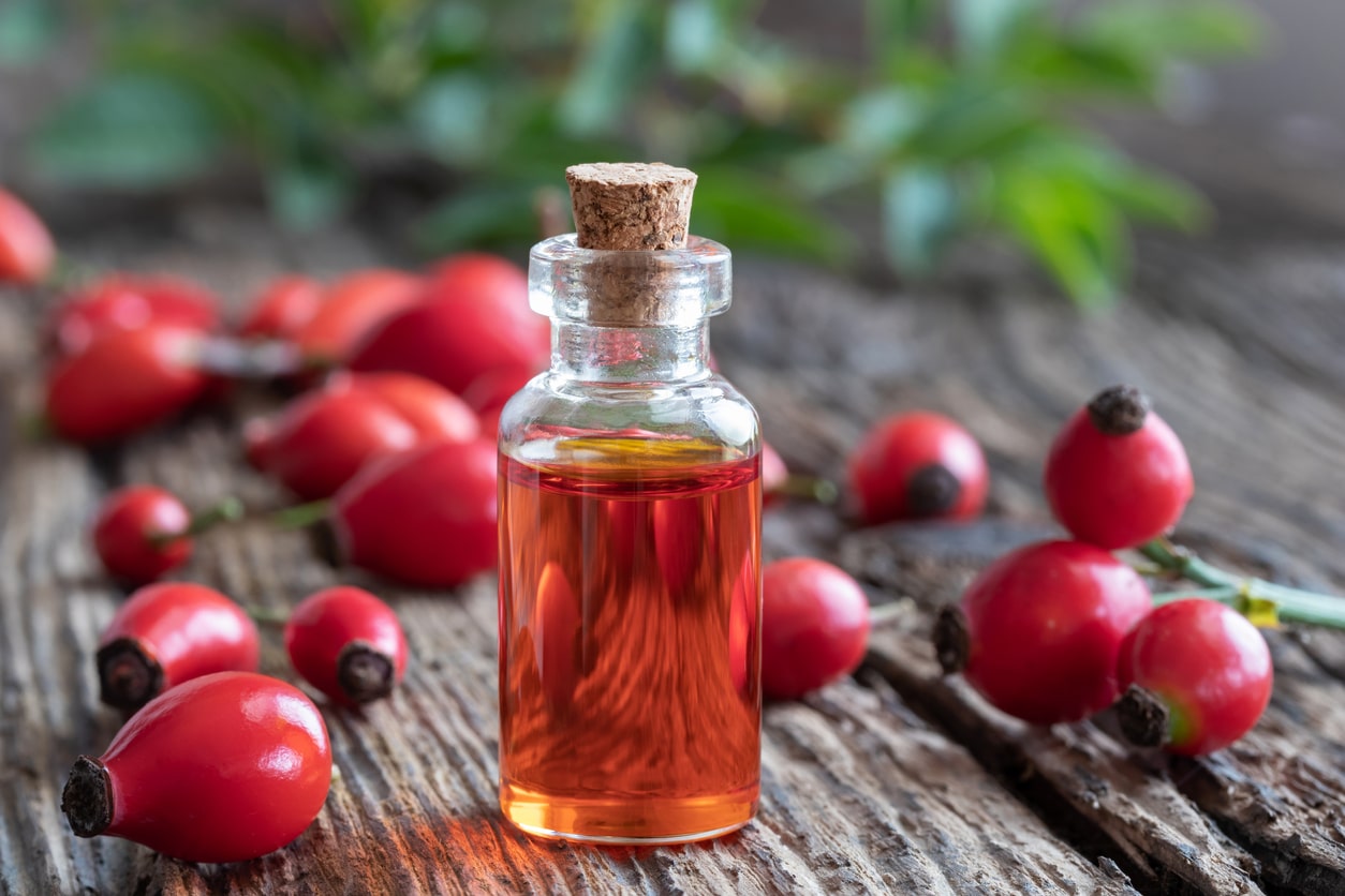 rosehip-oil